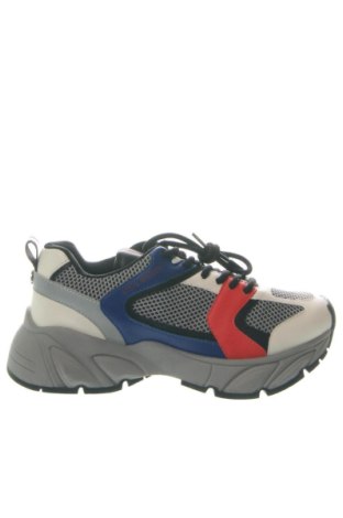 Дамски обувки Steve Madden, Размер 37, Цвят Многоцветен, Цена 84,36 €, #136959807