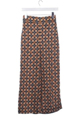 Damskie spodnie Zara, Rozmiar XS, Kolor Kolorowy, Cena 67,40 zł, #136896753
