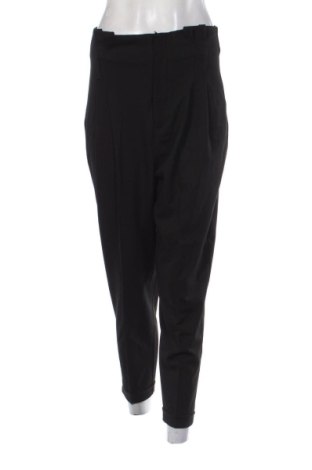 Pantaloni de femei Bershka, Mărime M, Culoare Negru, Preț 127,66 Lei, #136933702