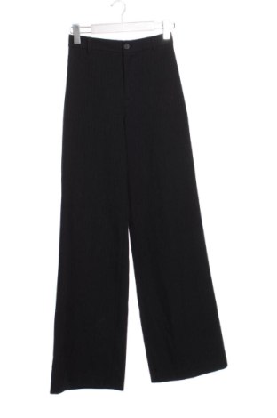 Pantaloni de femei Zara, Mărime XS, Culoare Negru, Preț 72,99 Lei, #136938469