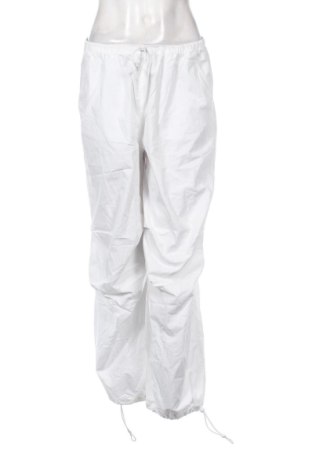 Pantaloni de femei H&M, Mărime L, Culoare Alb, Preț 118,99 Lei, #136949677