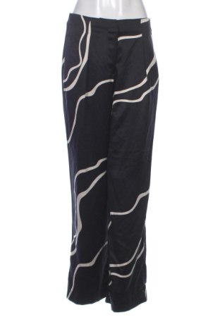 Damenhose Vero Moda, Größe M, Farbe Mehrfarbig, Preis 5,00 €, #136951106