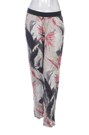 Damenhose Yaya, Größe M, Farbe Mehrfarbig, Preis 25,00 €, #136961139