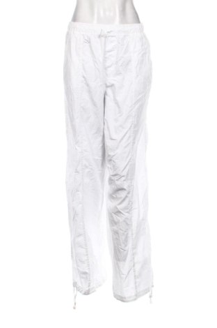 Дамски панталон Zara, Размер 3XL, Цвят Бял, Цена 16,36 €, #136969710