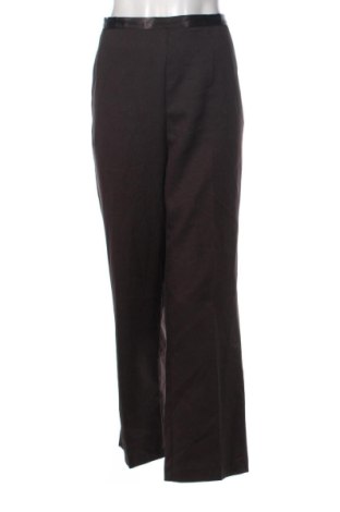 Pantaloni de femei Damart, Mărime XXL, Culoare Maro, Preț 50,59 Lei, #136970457