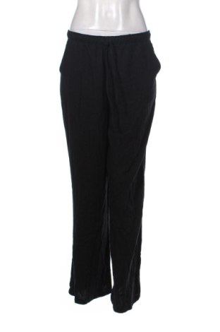 Дамски панталон Stradivarius, Размер M, Цвят Черен, Цена 7,66 €, #137017085