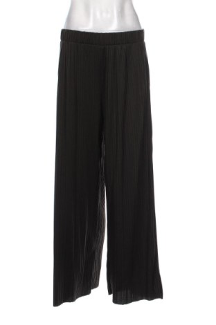 Pantaloni de femei Reserved, Mărime M, Culoare Negru, Preț 88,62 Lei, #136935723