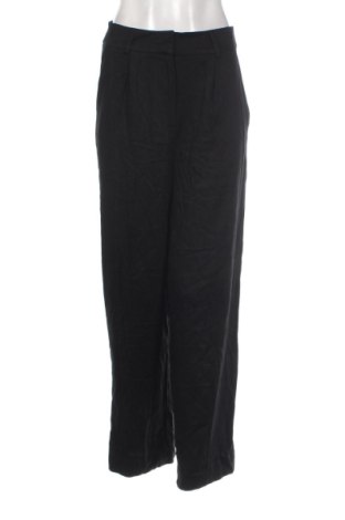 Pantaloni de femei Edited, Mărime S, Culoare Negru, Preț 251,99 Lei, #136941936