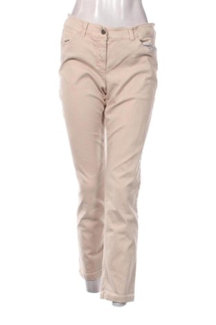 Pantaloni de femei Gerry Weber, Mărime M, Culoare Bej, Preț 189,24 Lei, #136943354