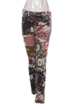 Damskie spodnie Desigual, Rozmiar XL, Kolor Kolorowy, Cena 188,78 zł, #136975055