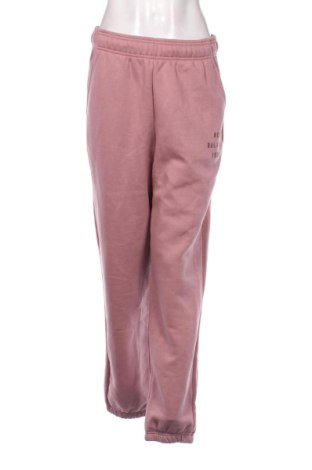Pantaloni trening de femei New Balance, Mărime S, Culoare Mov deschis, Preț 251,99 Lei, #136937798