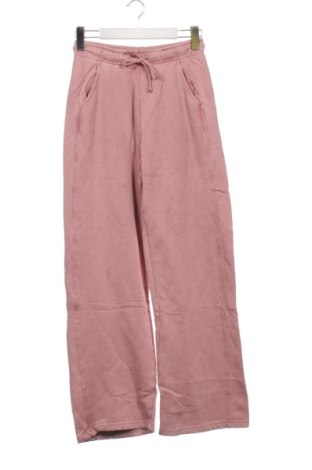 Damskie spodnie sportowe Pull&Bear, Rozmiar XS, Kolor Popielaty róż, Cena 105,99 zł, #136946741