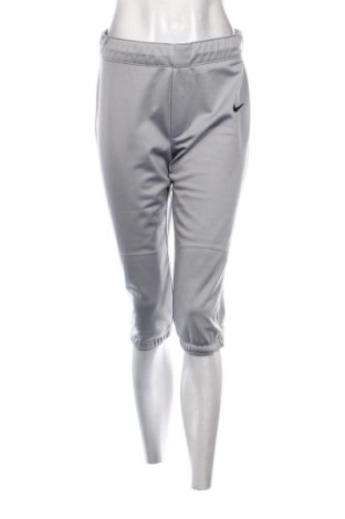 Pantaloni trening de femei Nike, Mărime M, Culoare Gri, Preț 145,97 Lei, #136949594