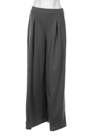 Pantaloni trening de femei Unbranded, Mărime S, Culoare Gri, Preț 124,99 Lei, #136993199