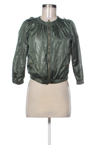 Kurtka damska Pull&Bear, Rozmiar S, Kolor Zielony, Cena 88,72 zł, #137004026