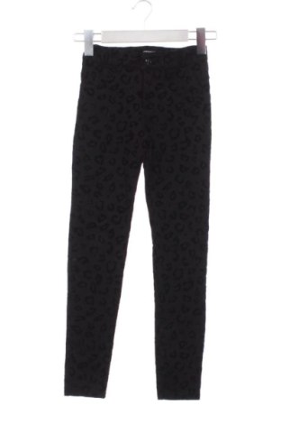 Kinderhose Reserved, Größe 7-8y/ 128-134 cm, Farbe Mehrfarbig, Preis € 9,00, #136966721
