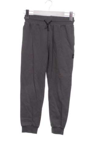 Kinder Sporthose F&F, Größe 8-9y/ 134-140 cm, Farbe Grau, Preis € 8,00, #136960864
