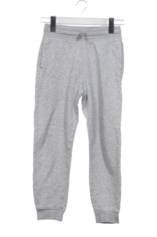 Детско спортно долнище H&M, Размер 8-9y/ 134-140 см, Цвят Сив, Цена 10,00 €, #136971093