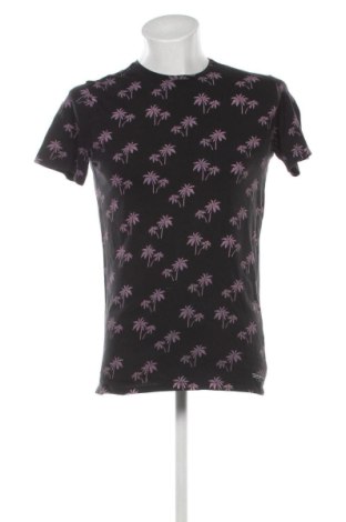 Tricou de bărbați Non Grada, Mărime S, Culoare Multicolor, Preț 56,99 Lei, #136957433