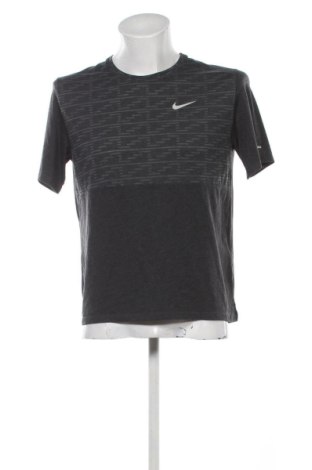 Herren T-Shirt Nike, Größe M, Farbe Grau, Preis € 20,99, #136969579