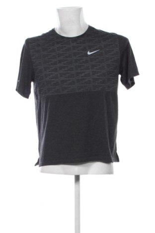 Męski T-shirt Nike, Rozmiar M, Kolor Szary, Cena 87,99 zł, #136971853
