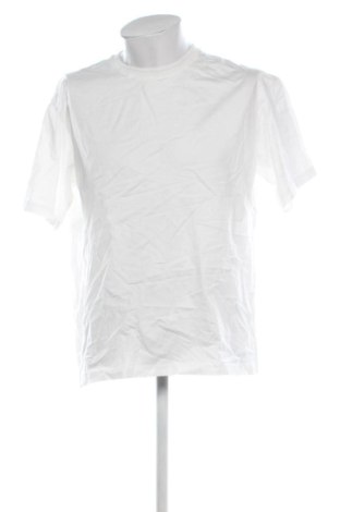 Ανδρικό t-shirt Urban Revivo, Μέγεθος L, Χρώμα Λευκό, Τιμή 19,99 €, #136949052