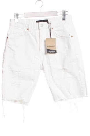 Ανδρικό κοντό παντελόνι Pull&Bear, Μέγεθος S, Χρώμα Λευκό, Τιμή 24,99 €, #136958308