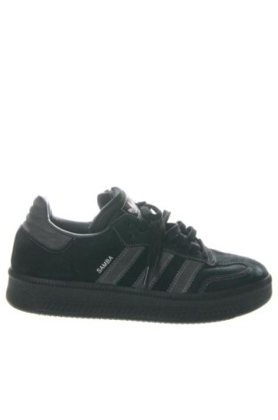 Férfi cipők
 Adidas Originals, Méret 43, Szín Fekete, Ár 35 609 Ft, #136991038