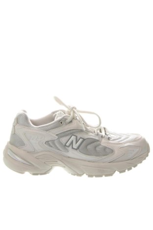 Încălțăminte bărbătească New Balance, Mărime 42, Culoare Bej, Preț 549,99 Lei, #136939677