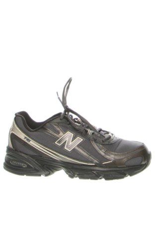 Férfi cipők
 New Balance, Méret 42, Szín Szürke, Ár 44 389 Ft, #136942453
