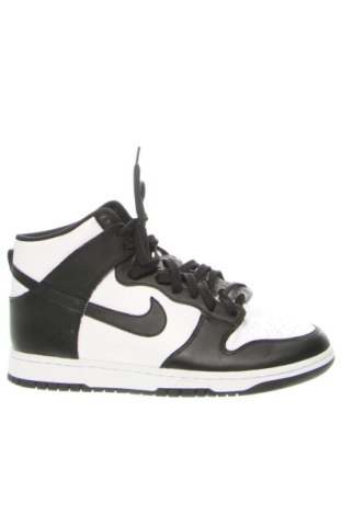 Férfi cipők
 Nike, Méret 44, Szín Sokszínű, Ár 44 389 Ft, #136941935
