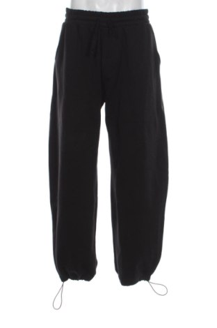 Мъжко спортно долнище Bershka, Размер M, Цвят Черен, Цена 24,03 €, #137033424