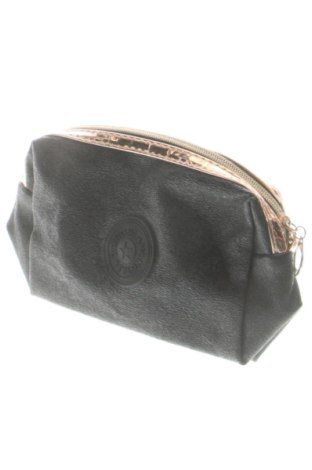 Несесер Unbranded, Цвят Черен, Цена 11,00 €, #136969050