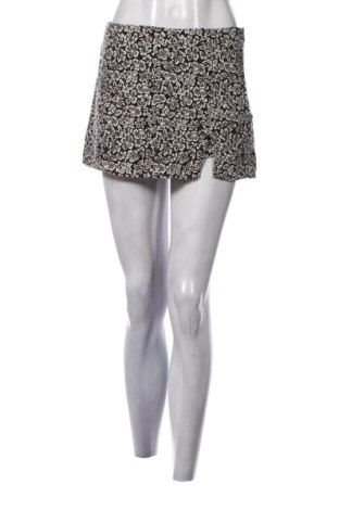 Spódnico-spodnie Pull&Bear, Rozmiar M, Kolor Kolorowy, Cena 25,99 zł, #136990525