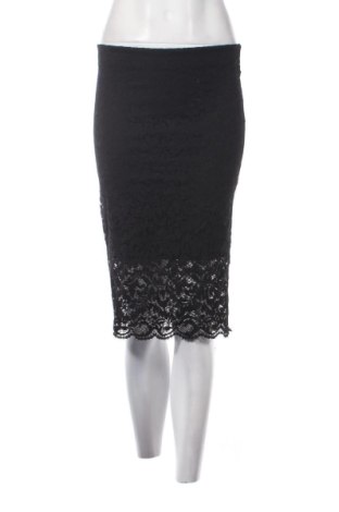 Fustă Bershka, Mărime M, Culoare Negru, Preț 31,99 Lei, #136920024