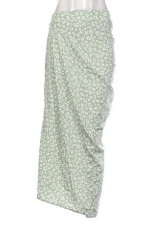 Fustă SHEIN, Mărime 3XL, Culoare Multicolor, Preț 93,99 Lei, #136945925
