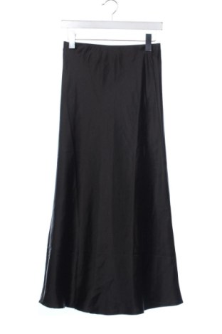 Пола Cropp, Размер XS, Цвят Черен, Цена 15,94 €, #136977811