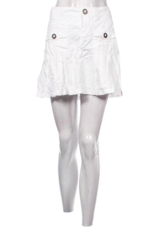 Rock Esprit, Größe L, Farbe Weiß, Preis € 11,99, #136982834