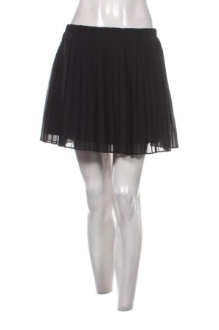 Пола Gina Tricot, Размер M, Цвят Черен, Цена 14,39 €, #136995761