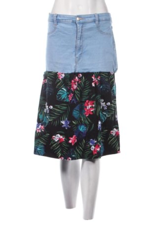 Szoknya Pull&Bear, Méret L, Szín Sokszínű, Ár 3 799 Ft, #137022055