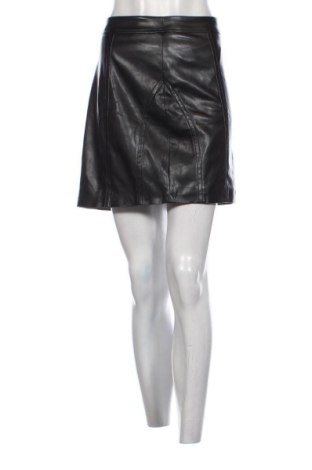 Sukně Guess, Velikost M, Barva Černá, Cena  1 829,00 Kč, #136975515