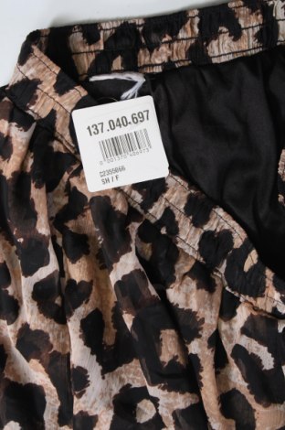Szoknya Unbranded, Méret M, Szín Sokszínű, Ár 2 879 Ft, #137040697