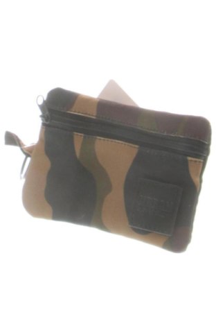 Πορτοφόλι Urban Classics, Χρώμα Πολύχρωμο, Τιμή 22,99 €, #136977512