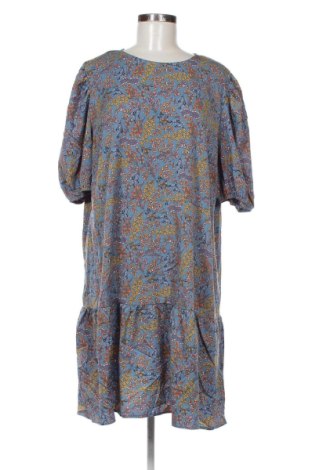 Рокля SHEIN, Размер 3XL, Цвят Многоцветен, Цена 15,33 €, #136944228
