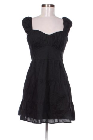 Šaty  Abercrombie & Fitch, Velikost M, Barva Černá, Cena  569,00 Kč, #136950958