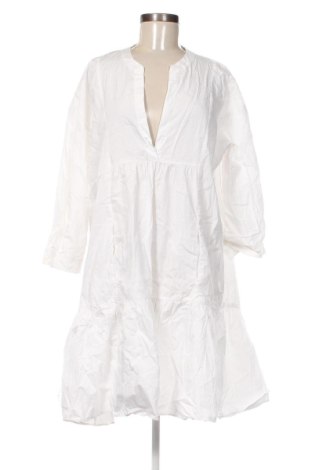 Šaty  Zara, Veľkosť XL, Farba Biela, Cena  17,00 €, #136954697