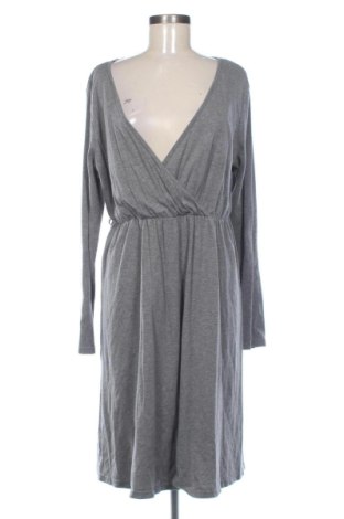 Kleid Bpc Bonprix Collection, Größe XL, Farbe Grau, Preis 15,00 €, #136974388