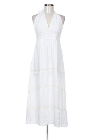 Rochie Bershka, Mărime L, Culoare Alb, Preț 167,99 Lei, #136980654