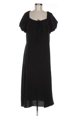 Φόρεμα SHEIN, Μέγεθος XXL, Χρώμα Μαύρο, Τιμή 20,55 €, #136984125