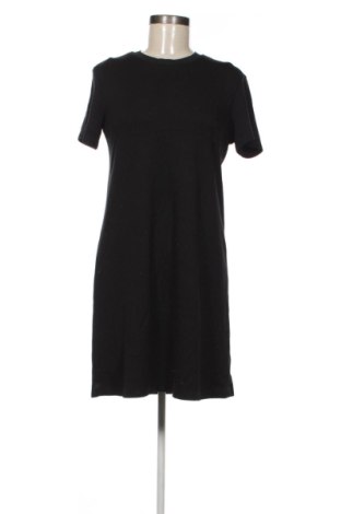 Ruha Stradivarius, Méret M, Szín Fekete, Ár 6 599 Ft, #136988013